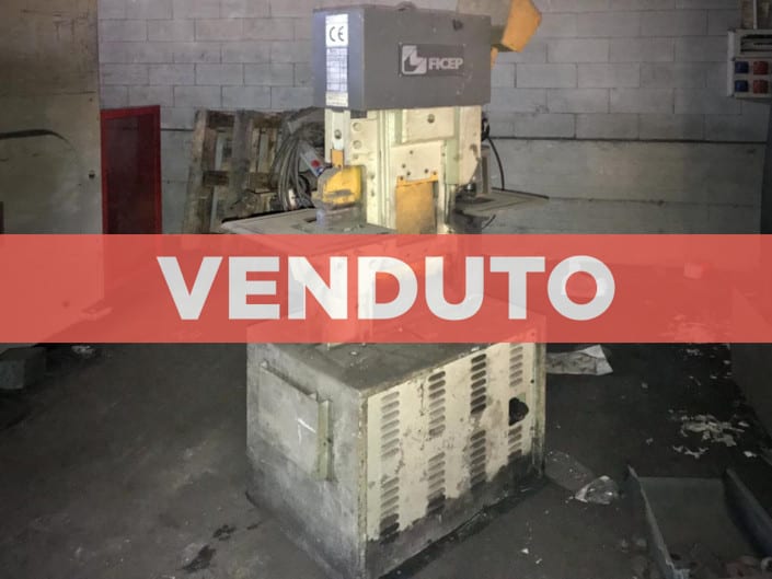 Punzonatrice universale idraulica Ficep 404-N